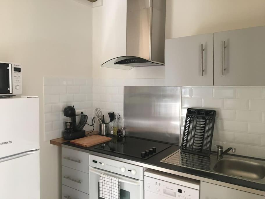 Veroliv : Superbe Appartement Renove Proche Du Centre-Ville Le Creusot Esterno foto