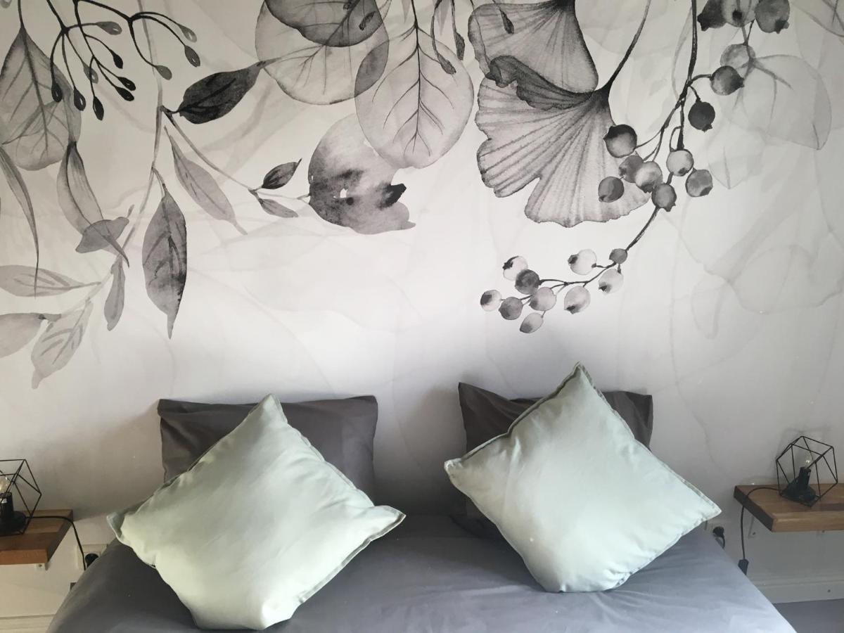 Veroliv : Superbe Appartement Renove Proche Du Centre-Ville Le Creusot Esterno foto